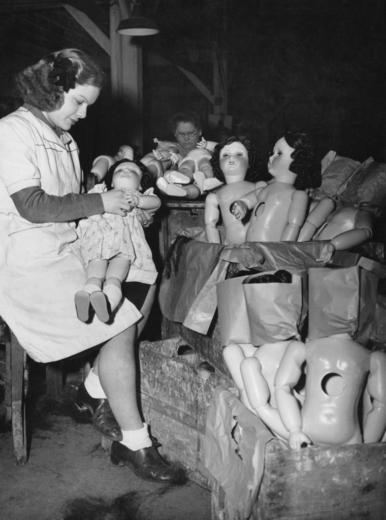 старинные фабрики кукол, фабрика антикварной куклы, как делается кукла