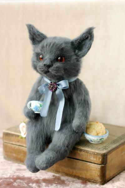 Сухое валяние. Игрушка своими руками.