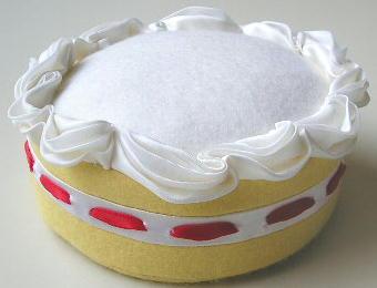 Как сшить игрушечный торт. Шьем еду для кукол и игрушек