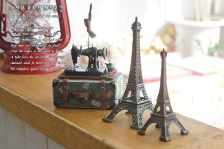 Как сделать чемодан для куклы. Чемодан-муляж своими руками. Декупаж чемодана.