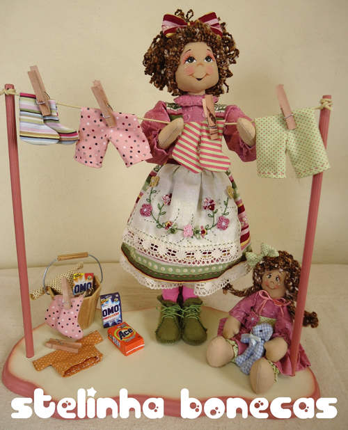 stelinha bonecas - мастер из республики Перу, проживающий в городе Лима, делает очень интересных кукол в стиле Тильда и примитив.