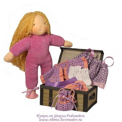 Вальдорфская кукла в пришивном комбенизоне