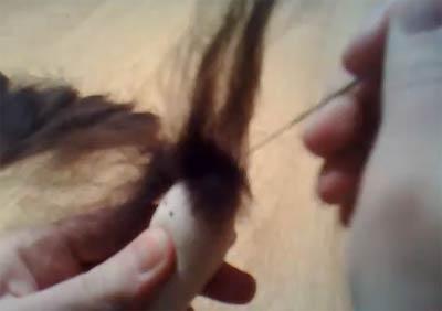 Как сделать волосы кукле. Сухое валяние. Мастер-класс.