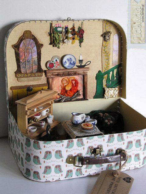 дом в чемодане, кукла, вальдорфская кукла, кукольный домик, кукольный дом, кукла в вальдорфском стиле toy