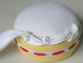 Как сшить игрушечный торт. Шьем еду для кукол и игрушек